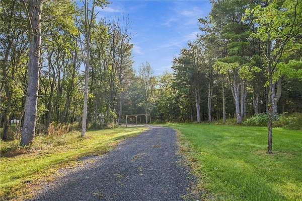 2.72 Acres of Residential Land for Sale in Keuka Park, New York