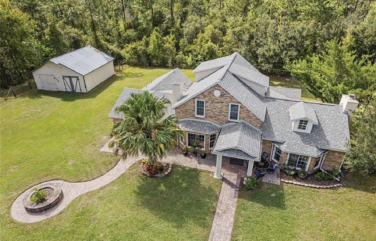 2.72 Acres of Land with Home for Sale in St. Cloud, Florida