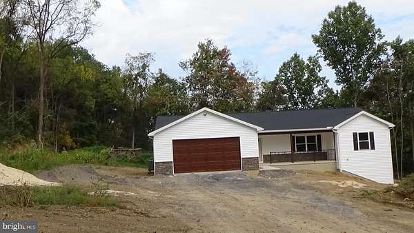 5 Acres of Land with Home for Sale in New Bloomfield, Pennsylvania