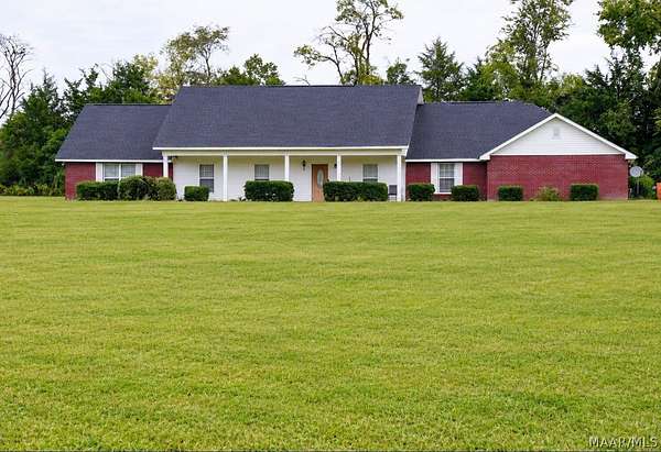 10 Acres of Land with Home for Sale in Montgomery, Alabama