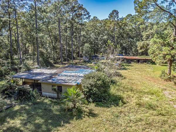 3 Acres of Residential Land for Sale in Tallahassee, Florida