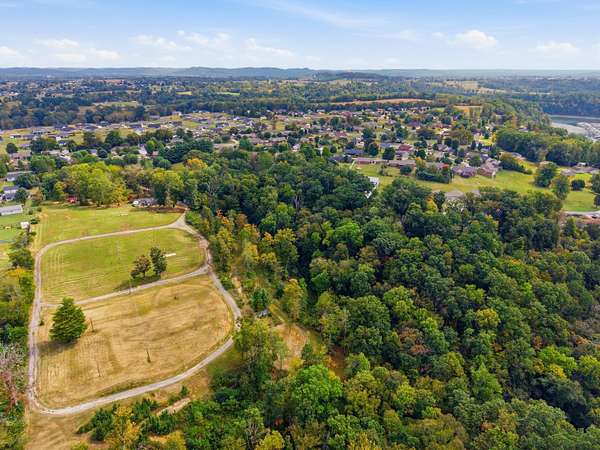 8.5 Acres of Residential Land for Sale in Somerset, Kentucky