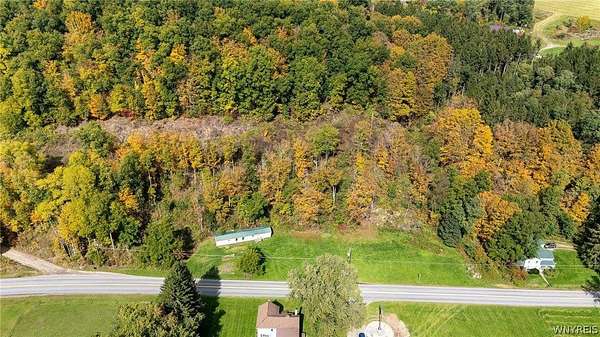 2 Acres of Improved Residential Land for Sale in Avoca, New York