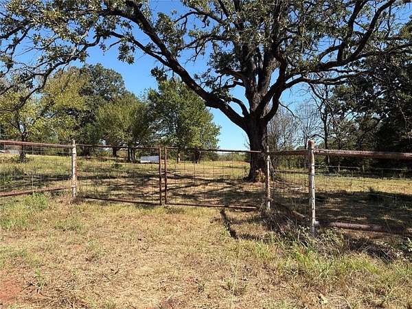 15.4 Acres of Land for Sale in Choctaw, Oklahoma