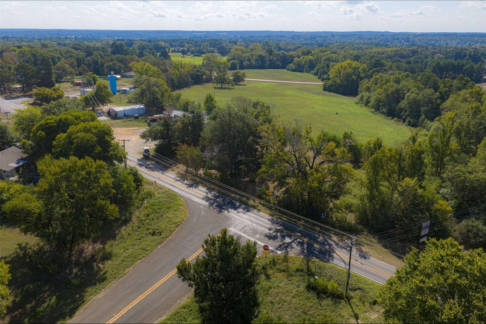 1.65 Acres of Improved Mixed-Use Land for Sale in Elkhart, Texas