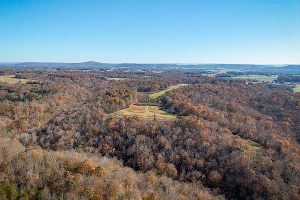 130 Acres of Agricultural Land for Sale in Walling, Tennessee
