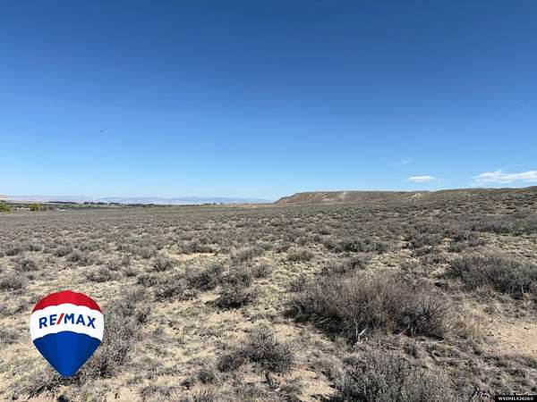 10 Acres of Land for Sale in Riverton, Wyoming