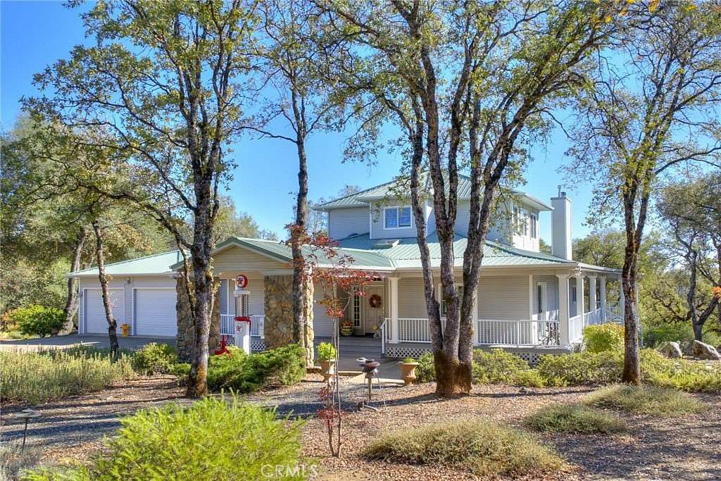 11.5 Acres of Land with Home for Sale in Oroville, California