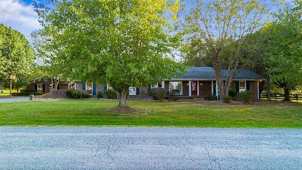 3.26 Acres of Land with Home for Sale in Smiths Grove, Kentucky