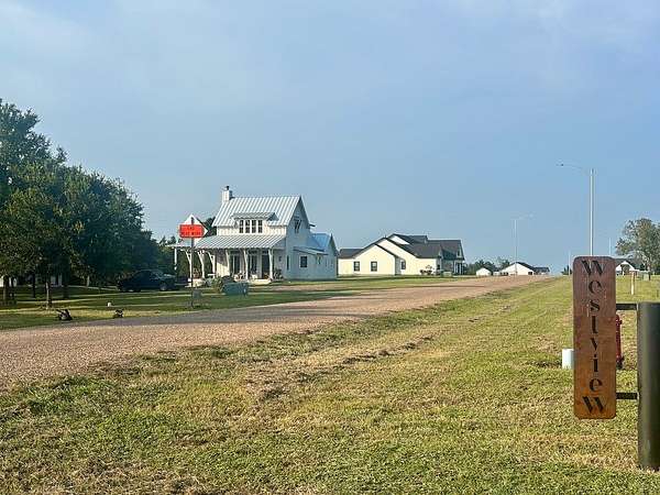 0.4 Acres of Land for Sale in Fayetteville, Texas