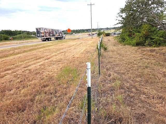 1 Acre of Land for Sale in Weatherford, Texas