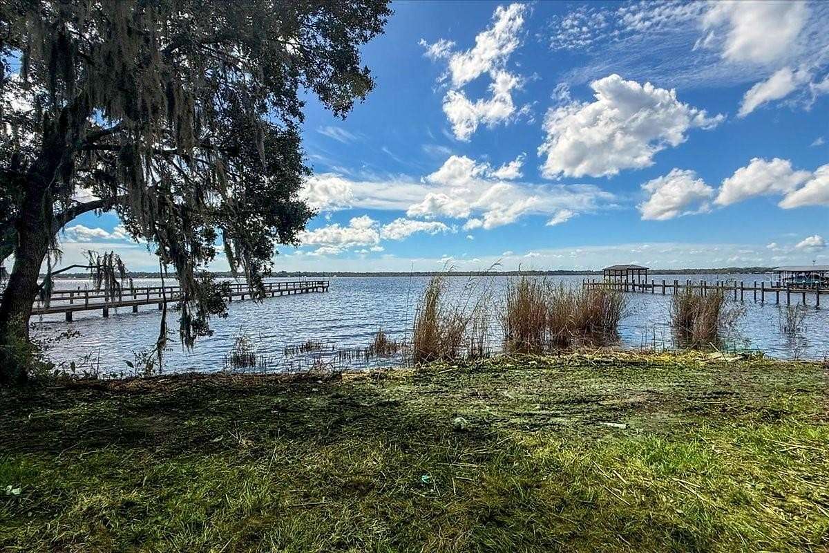 0.34 Acres of Land for Sale in Palatka, Florida