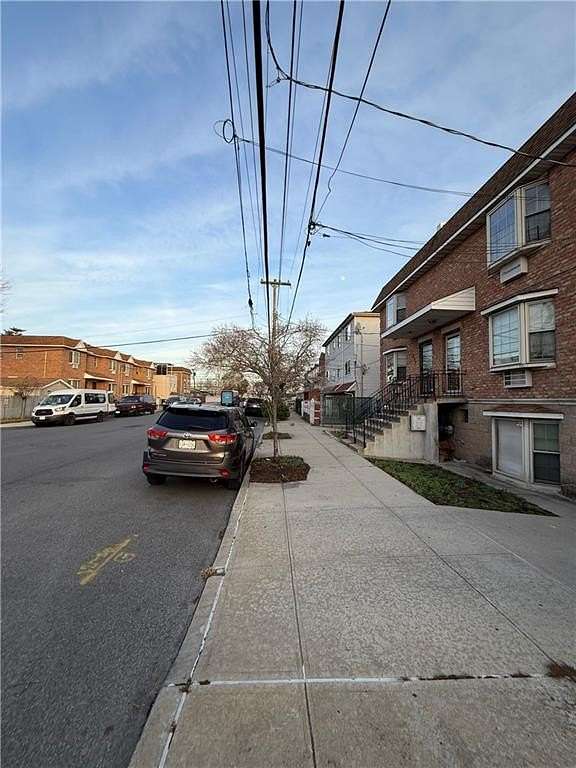 0.03 Acres of Land for Sale in Brooklyn, New York
