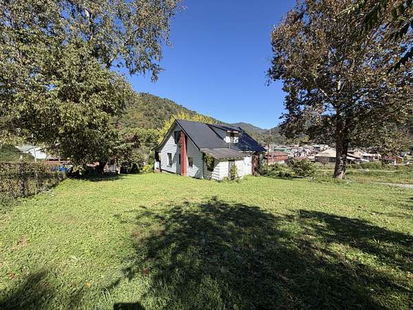 0.44 Acres of Residential Land for Sale in Evarts, Kentucky