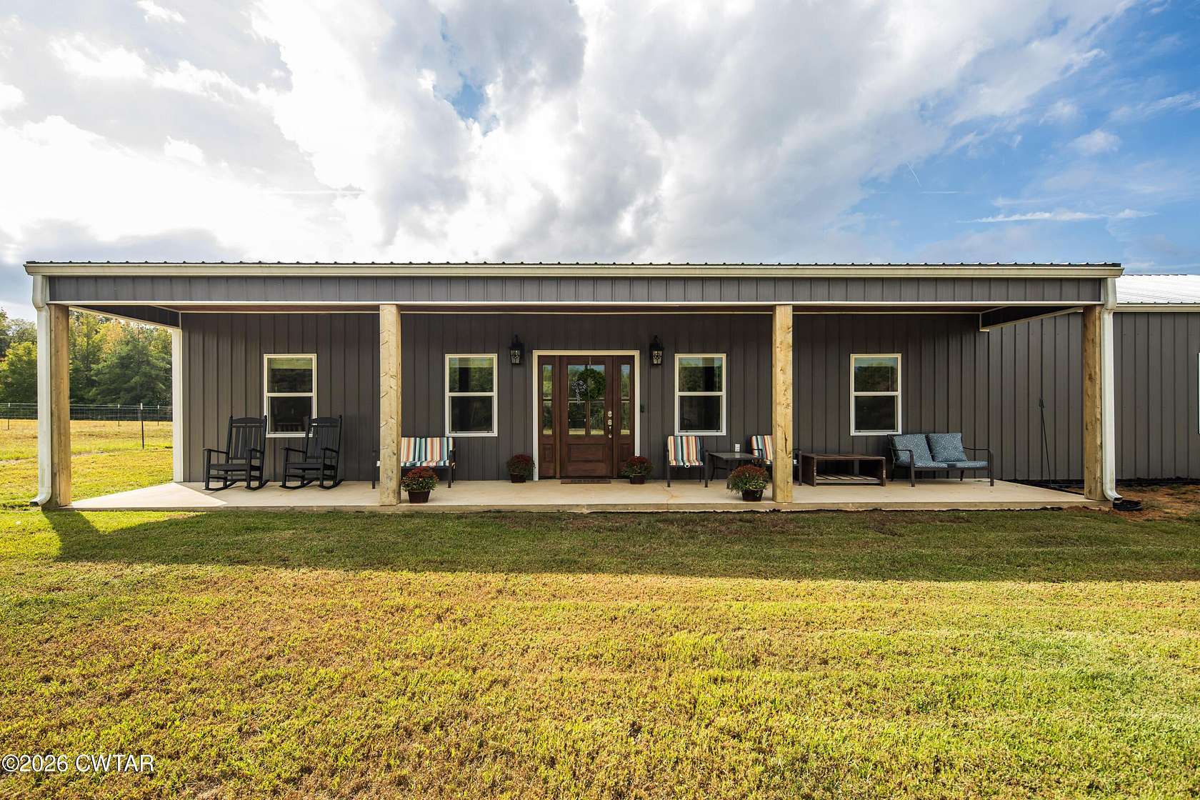 10 Acres of Land with Home for Sale in Middleton, Tennessee