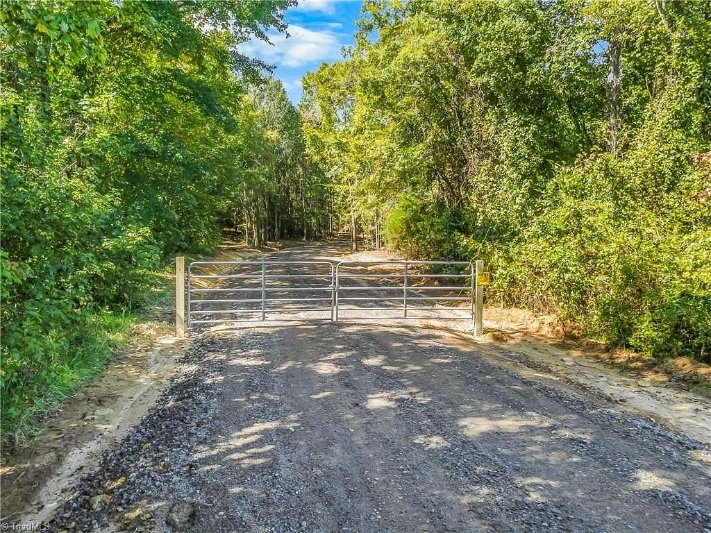 34.4 Acres of Land for Sale in Advance, North Carolina