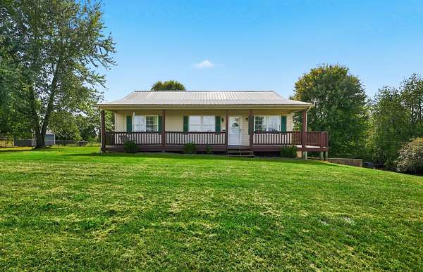 2 Acres of Land with Home for Sale in Hustonville, Kentucky