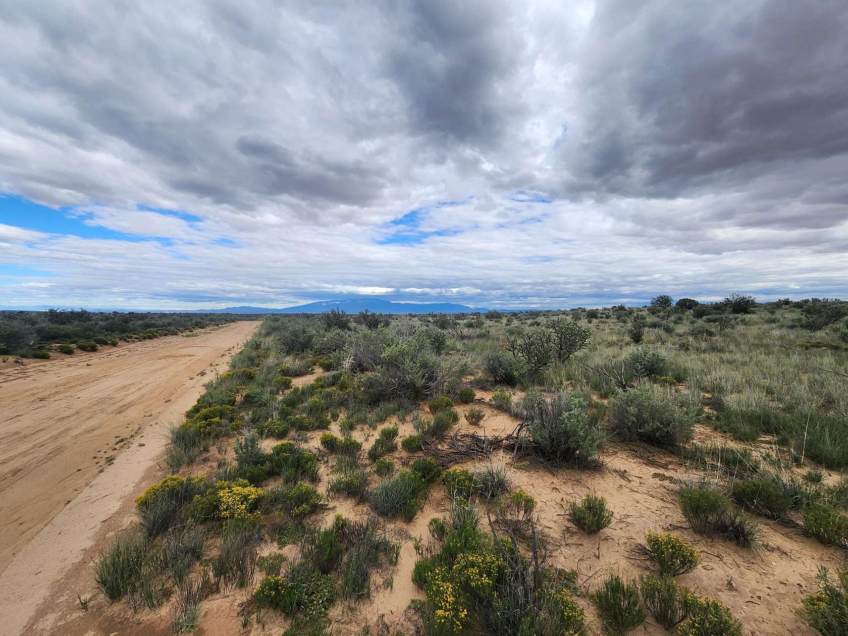 0.5 Acres of Land for Sale in Rio Rancho, New Mexico