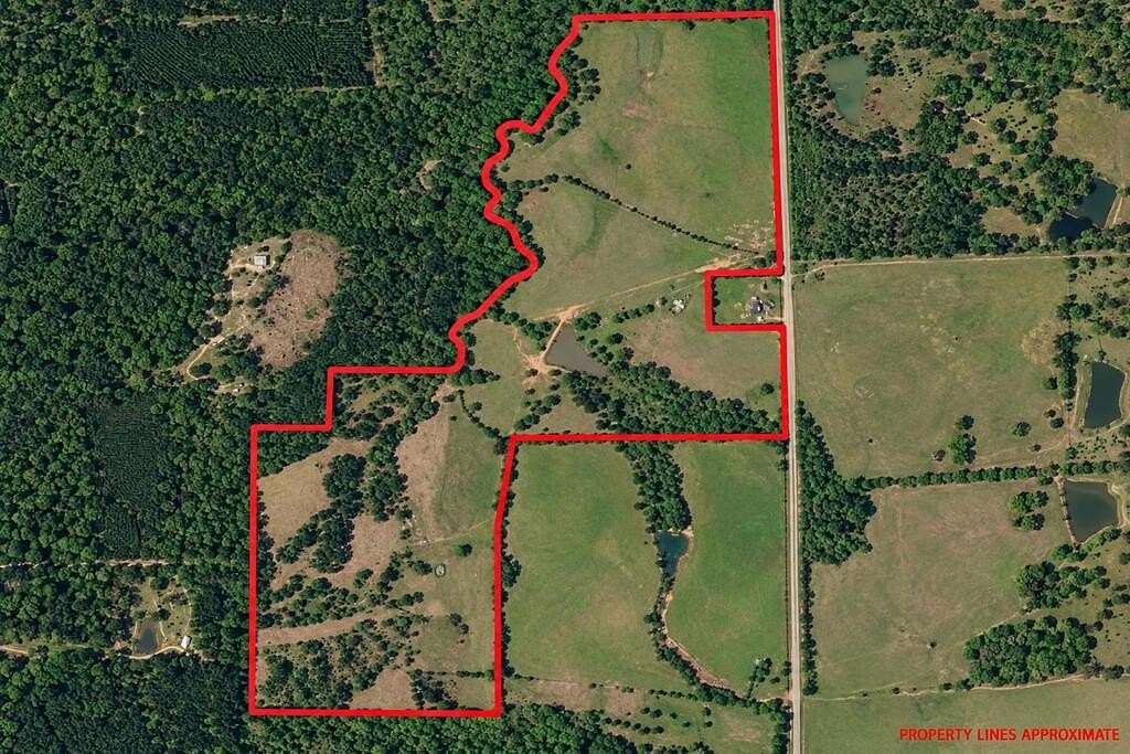 132 Acres of Land for Sale in Cushing, Texas