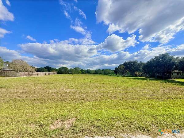 1 Acre of Residential Land for Sale in Victoria, Texas