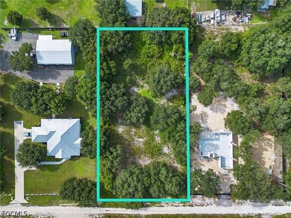 1.25 Acres of Residential Land for Sale in LaBelle, Florida