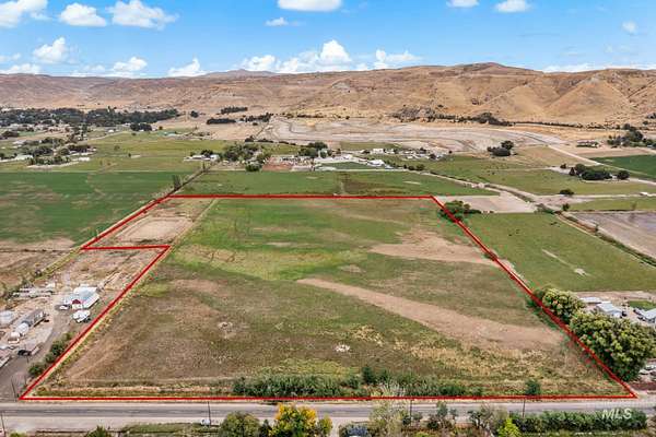 26.5 Acres of Recreational & Residential Land for Sale in Emmett, Idaho