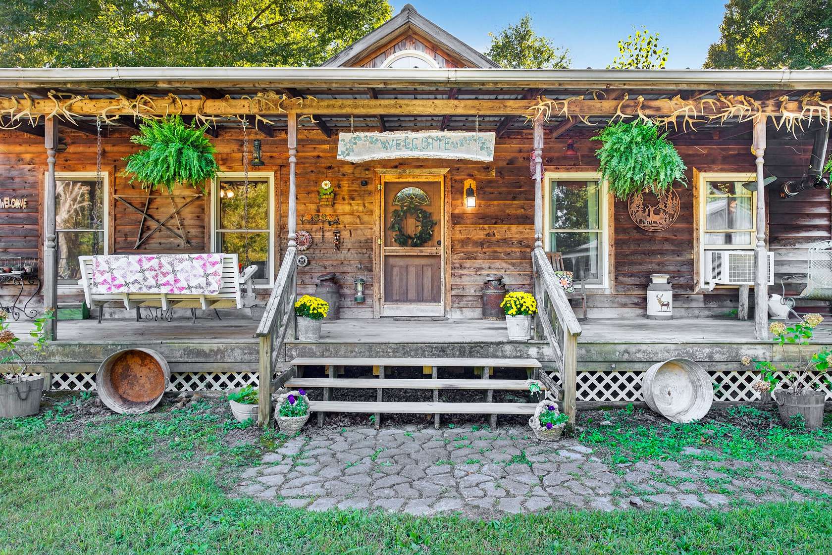 36.5 Acres of Recreational Land with Home for Sale in Dover, Tennessee