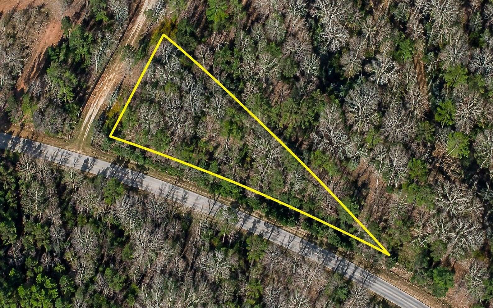 0.5 Acres of Residential Land for Sale in Hemingway, South Carolina