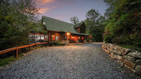 9.54 Acres of Land with Home for Sale in Mineral Bluff, Georgia