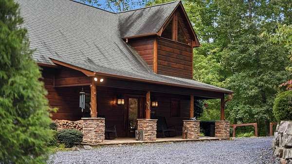 9.54 Acres of Land with Home for Sale in Mineral Bluff, Georgia
