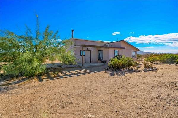 2.5 Acres of Land with Home for Sale in Twentynine Palms, California