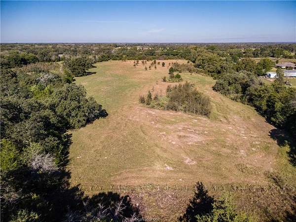 15 Acres of Recreational & Residential Land for Sale in Bryan, Texas