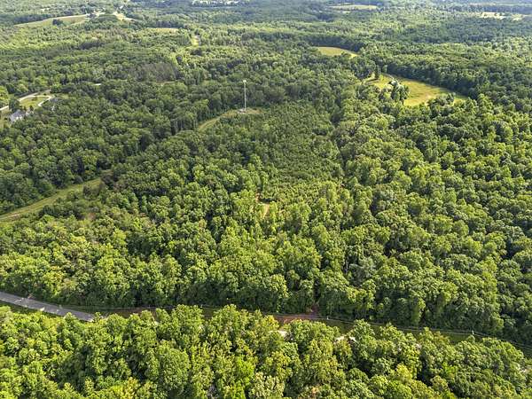 10.6 Acres of Land for Sale in Fairview, Tennessee