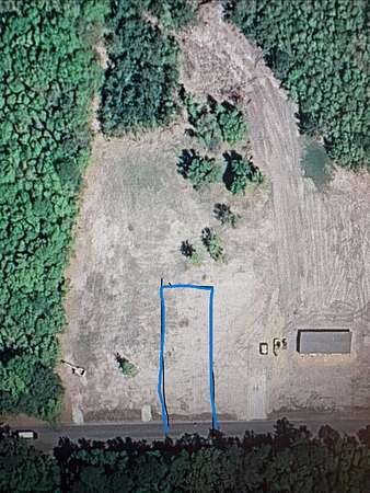 0.7 Acres of Residential Land for Sale in Summerton, South Carolina