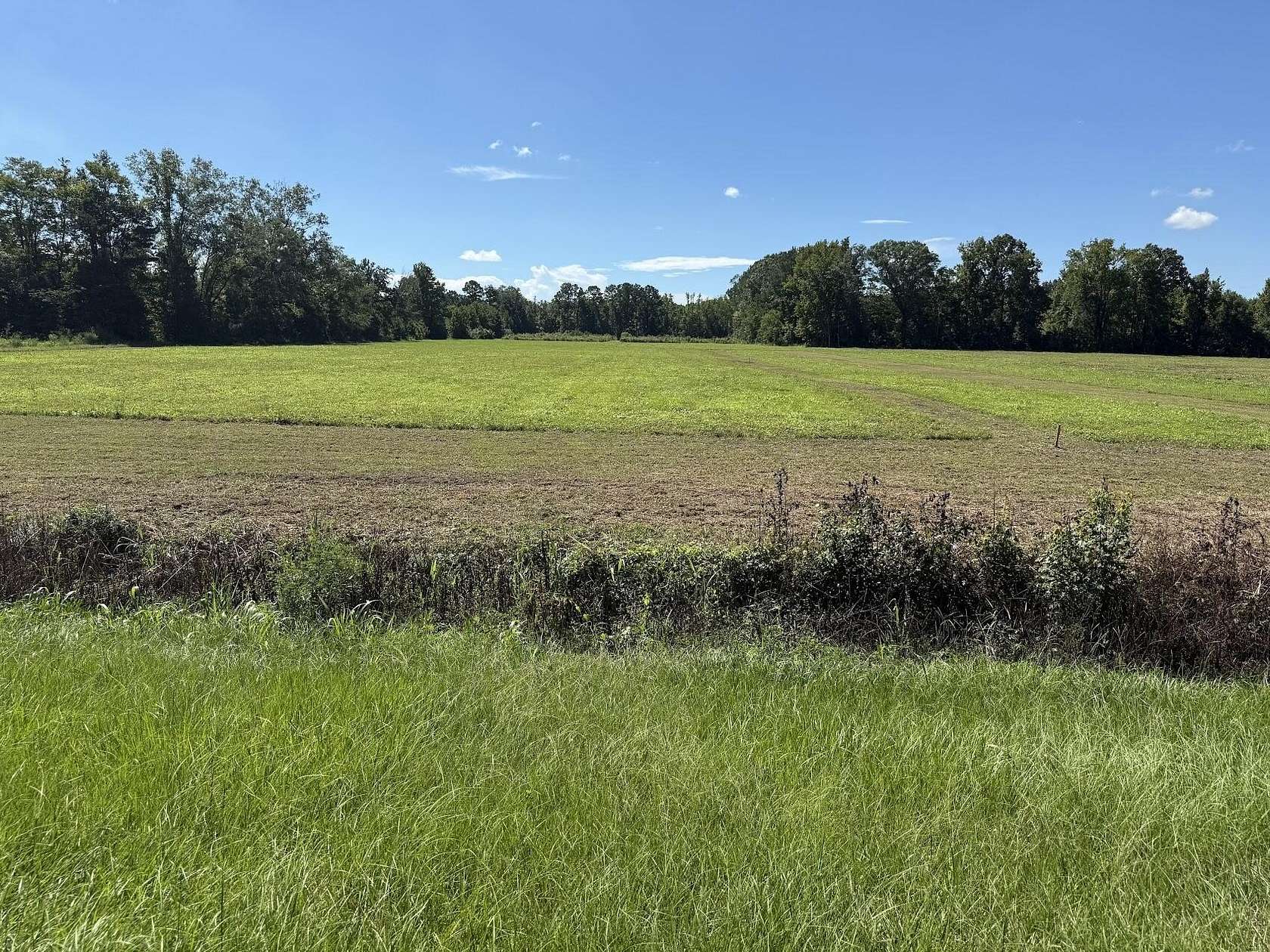 2 Acres of Commercial Land for Sale in Jacksonboro, South Carolina
