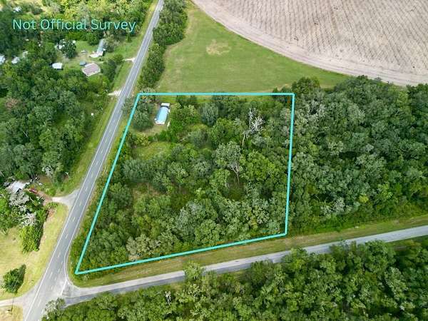 5.14 Acres of Land with Home for Sale in Old Town, Florida