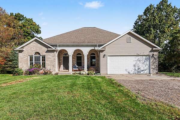 99.5 Acres of Land with Home for Sale in Battle Creek, Michigan
