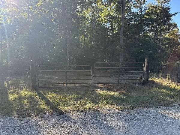 Residential Land for Sale in Wilder, Tennessee