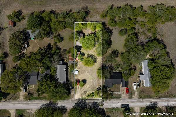 0.3 Acres of Land for Sale in Eddy, Texas