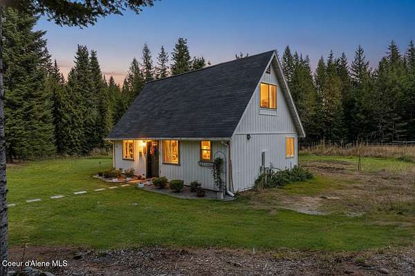 5 Acres of Land with Home for Sale in Sagle, Idaho