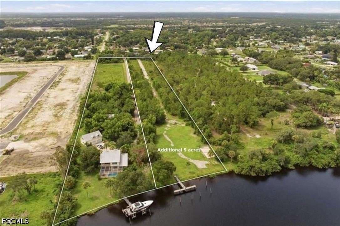 5 Acres of Residential Land for Sale in Fort Myers, Florida
