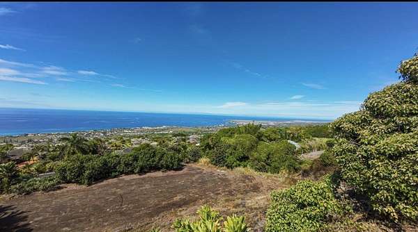 1.4 Acres of Residential Land for Sale in Kailua-Kona, Hawaii
