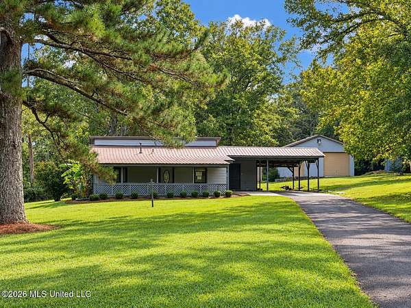 4.44 Acres of Land with Home for Sale in Pelahatchie, Mississippi