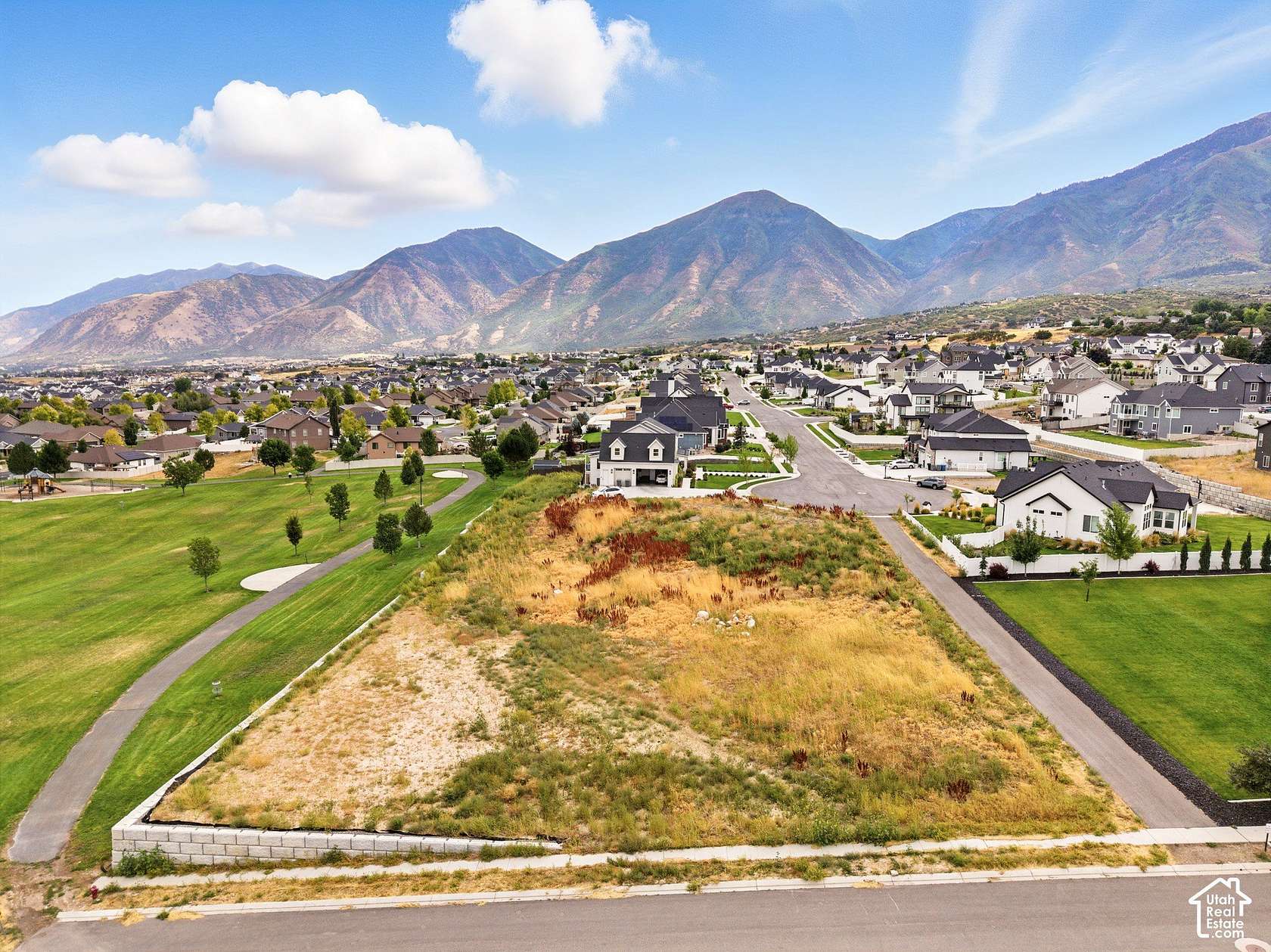 0.9 Acres of Residential Land for Sale in Elk Ridge, Utah