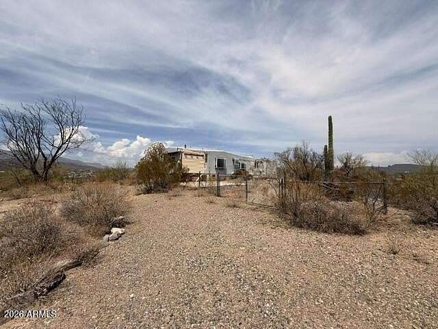 1.28 Acres of Land for Sale in Black Canyon City, Arizona