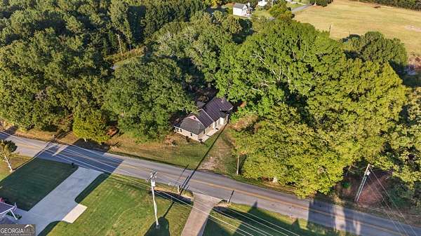 4.15 Acres of Land with Home for Sale in Adairsville, Georgia