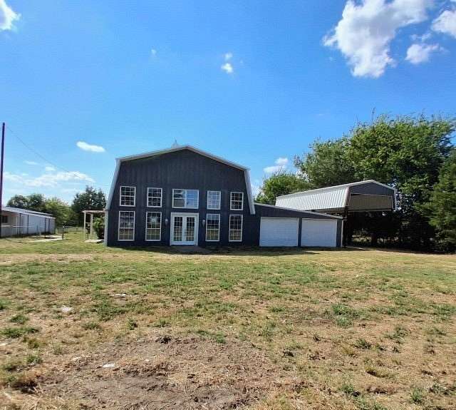 2.1 Acres of Land with Home for Sale in Sumner, Texas
