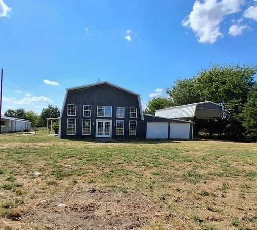 2.1 Acres of Land with Home for Sale in Sumner, Texas