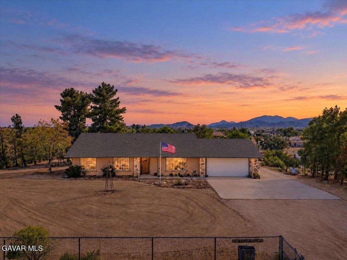 2.2 Acres of Land with Home for Sale in Phelan, California
