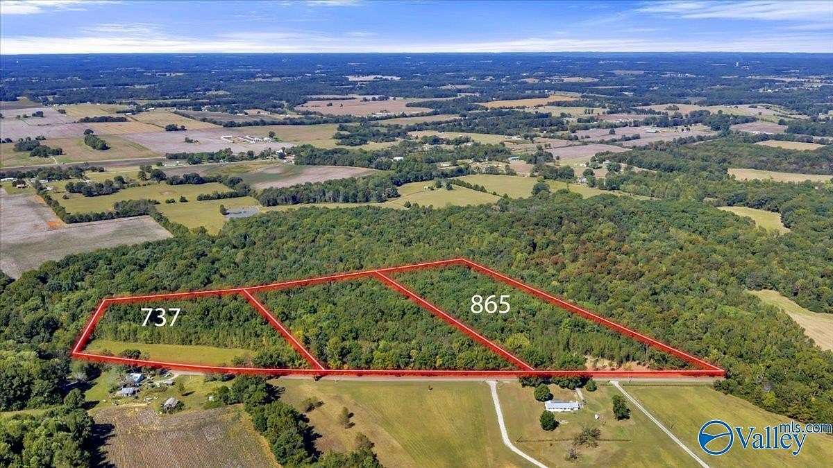 10 Acres of Residential Land for Sale in New Market, Alabama